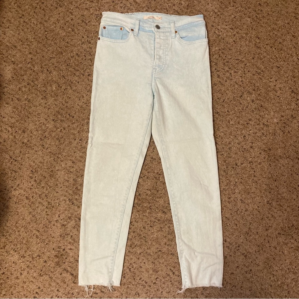 Levi’s wedgie skinny bleach blue high waist skinny cropped jeans light denim